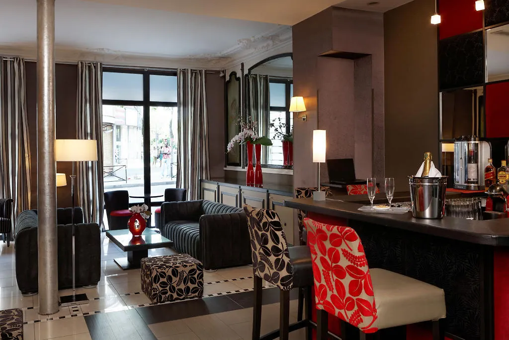 Hotel Eiffel Seine Paris