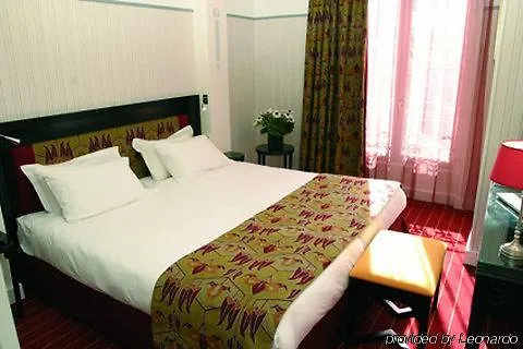 Hotel Eiffel Seine Paris 3*,  France