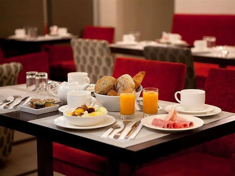Hotel Eiffel Seine Paris
