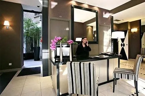 Hotel Eiffel Seine Paris 3*,